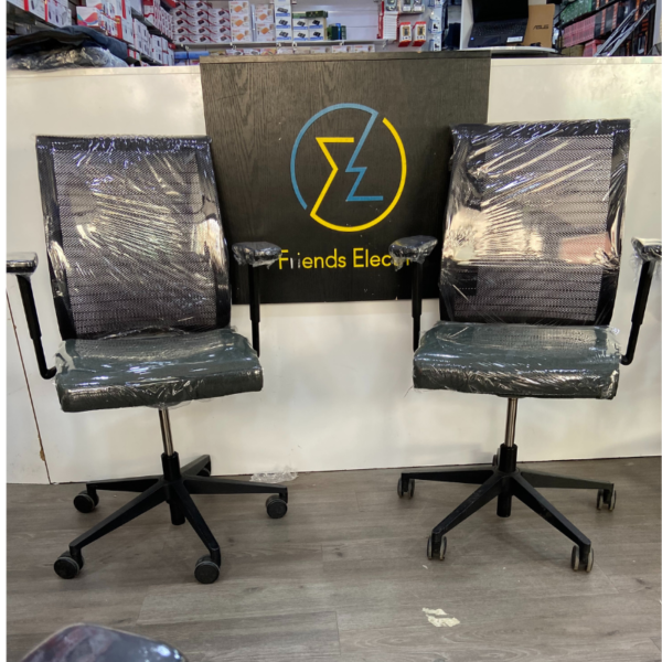Friends electric™ / Chaise bureau